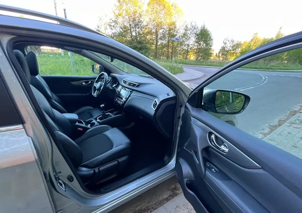 Nissan Qashqai cena 79900 przebieg: 92000, rok produkcji 2019 z Lipsko małe 781